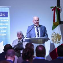 Rector General, doctor Miguel Ángel Navarro Navarro haciendo uso de la palabra durante el Taller “Sensibilización y mejores prácticas internacionales en equidad y cultura de la paz en universidades”.