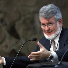 Magistrado del Tribunal de Justicia del Estado de Sao Paulo, en Brasil, Luis Octavio de Oliveira Rocha, haciendo uso de la voz