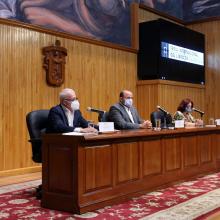 Presídium durante la rueda de prensa