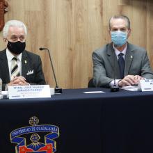 Presídium durante la rueda de prensa