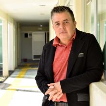 Carlos Fernando Velázquez, en las instalaciones de UDGVirtual