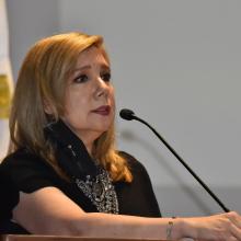 Mestra Celina Diaz Michel durante su discurso