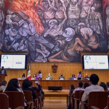 Vista del evento en el paraninfo de la Universidad de Guadalajara