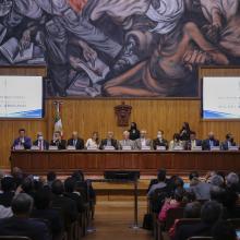 Presidium durante el evento