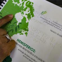 Libro en sistema Braille