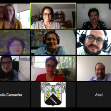 Participantes del coloquio durante la sesión del 15 de julio