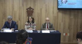 Presídium en rueda de prensa sobre la conferencia "Creatividad y cultura digital"