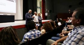Rector General en diálogo con trabajadores de UdeG