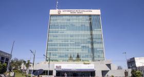 Fachada edificio Cultural y Administrativo UdeG