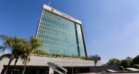 Fachada edificio Cultural y Administrativo UdeG