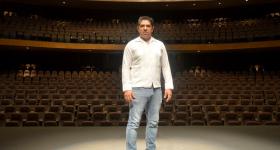 Daniel Miranda, en el escenario del Teatro del INBAL