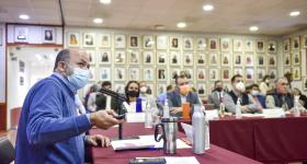 Rector General de la Universidad de Guadalajara, doctor Ricardo Villanueva Lomelí, en reunión con los diputados de la Junta de Coordinación Política en el Congreso del Estado de Jalisco.