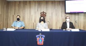 Coordinadores de posgrado durante rueda de prensa