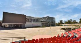 Fotografía del exterior del Conjunto Santander