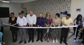 Rector General y autoridades universitarias inaugurando comedor y cafetería remodelados en Preparatoria 3