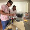 Personal del SUV produciendo cubo para el resguardo de intubación y extubación 